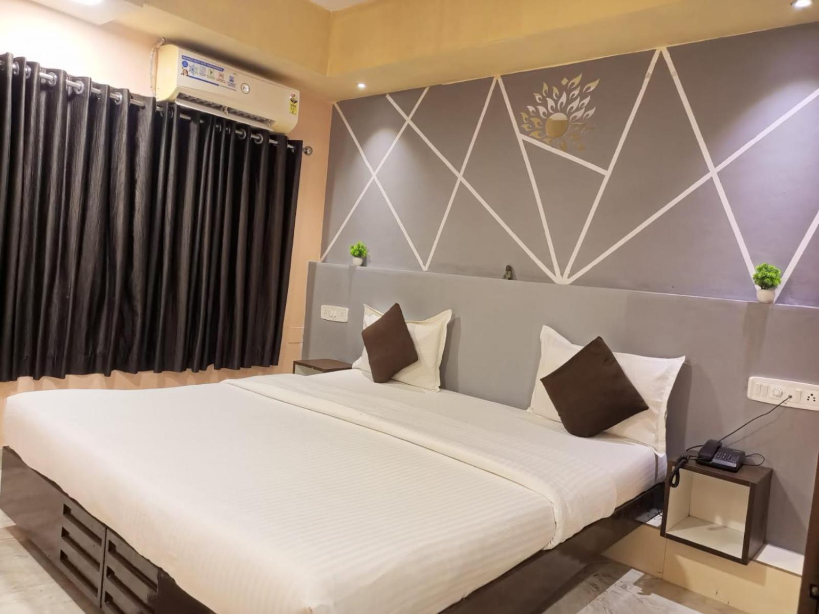 Jāmnagar Hotel Harmony מראה חיצוני תמונה